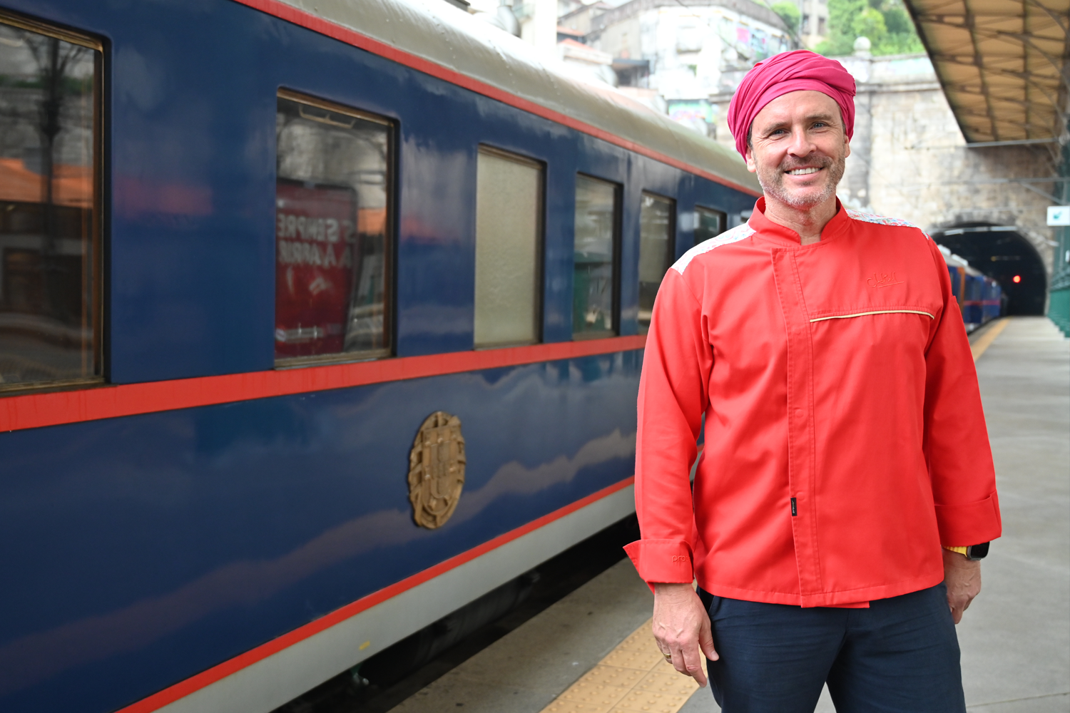 Chakall on the platform next to the Presidential Train